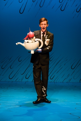 Jaten McGriff as Fish in Dr. Seuss's THE CAT IN THE HAT at Salt Lake Acting Company